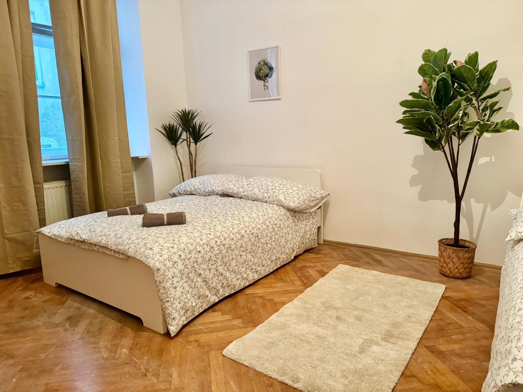וינה Spacious Apartment - 15 Min To Center מראה חיצוני תמונה